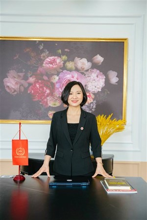 Chị Hoàng Tú Lệ