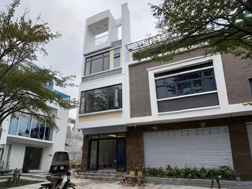 THI CÔNG XÂY MỚI NHÀ PHỐ 04 TẦNG HÒA BÌNH